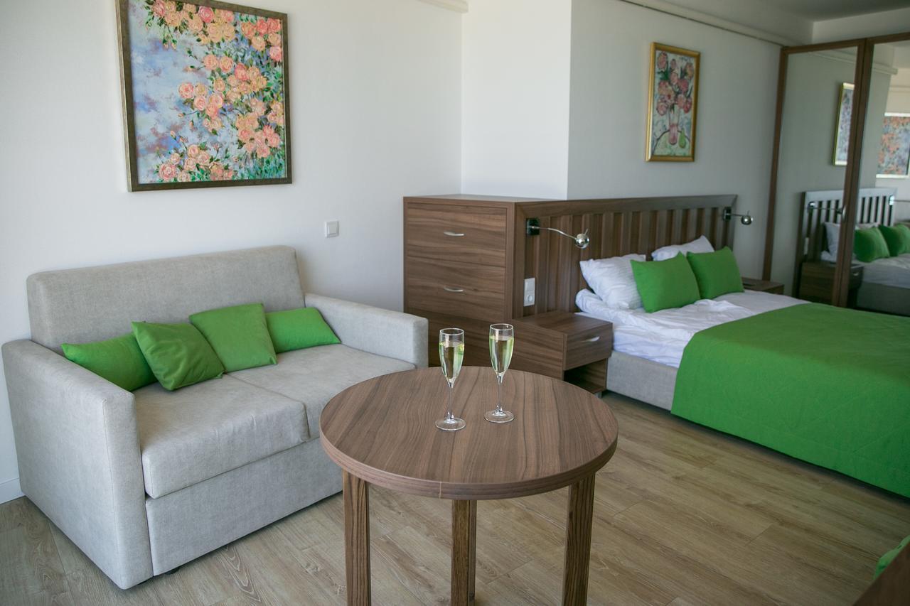 Villa Rk Deluxe Zatoka Exteriör bild